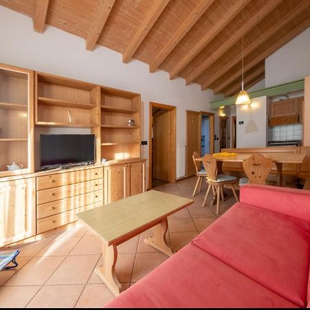 Residence Lagorai - Fiemme Holidays プレダッツォ エクステリア 写真