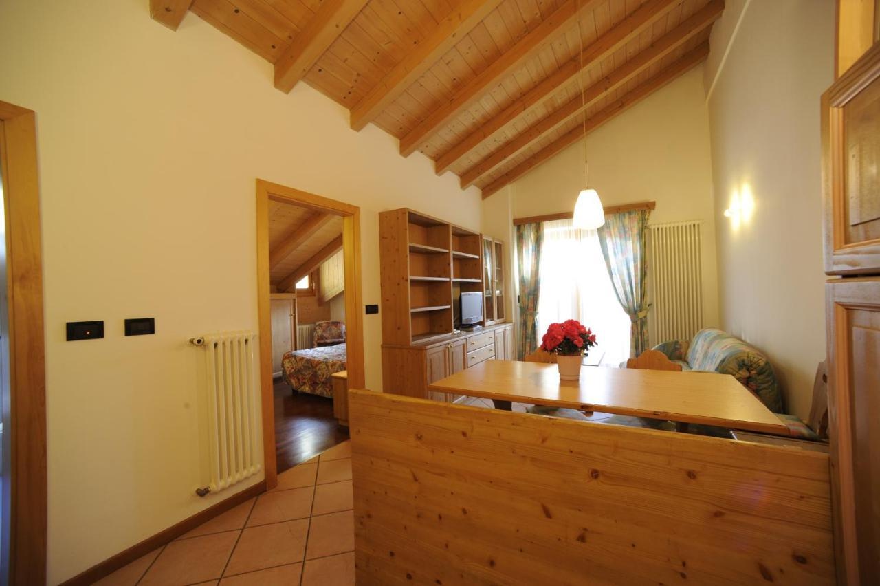 Residence Lagorai - Fiemme Holidays プレダッツォ エクステリア 写真