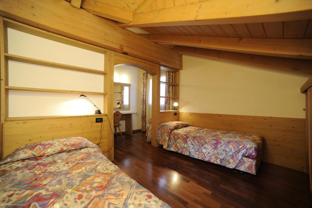 Residence Lagorai - Fiemme Holidays プレダッツォ エクステリア 写真